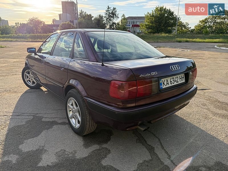 Седан Audi 80 1992 в Києві