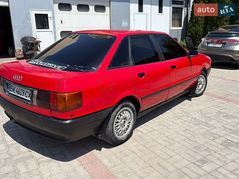 Седан Audi 80 1987 в Кам'янець-Подільському