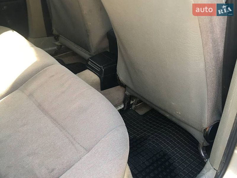 Седан Audi 80 1988 в Володимирі