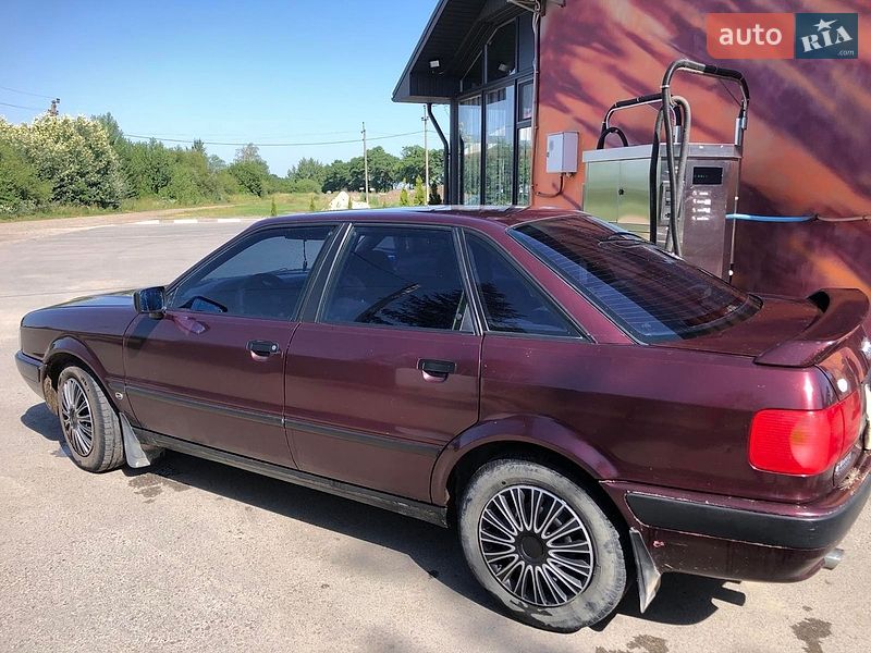 Седан Audi 80 1993 в Заболотові