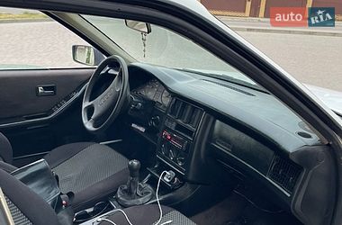 Седан Audi 80 1989 в Буске