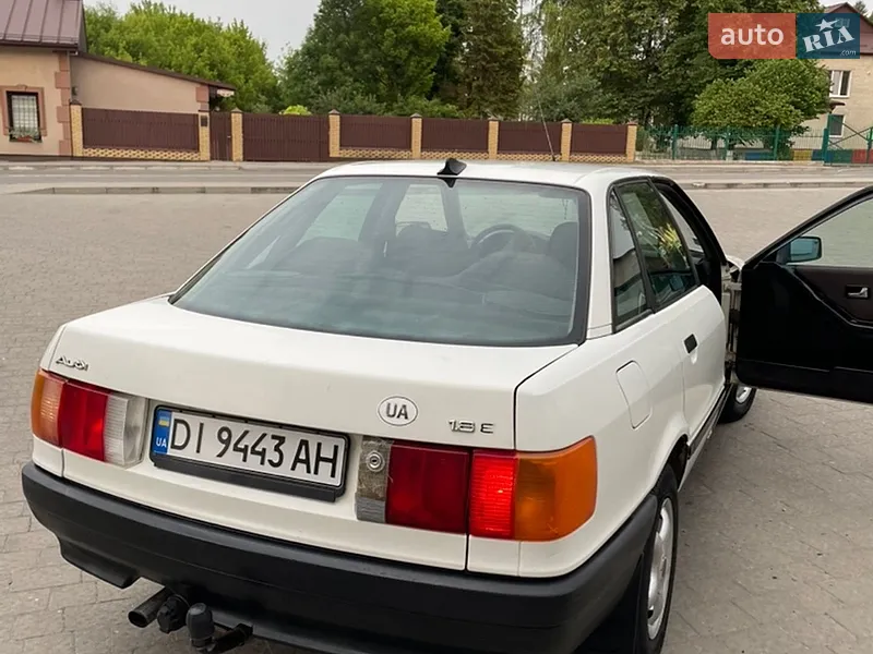 Audi 80 1989 VIN WAUZZZ89ZKA094455 фото оголошення 10 з 39