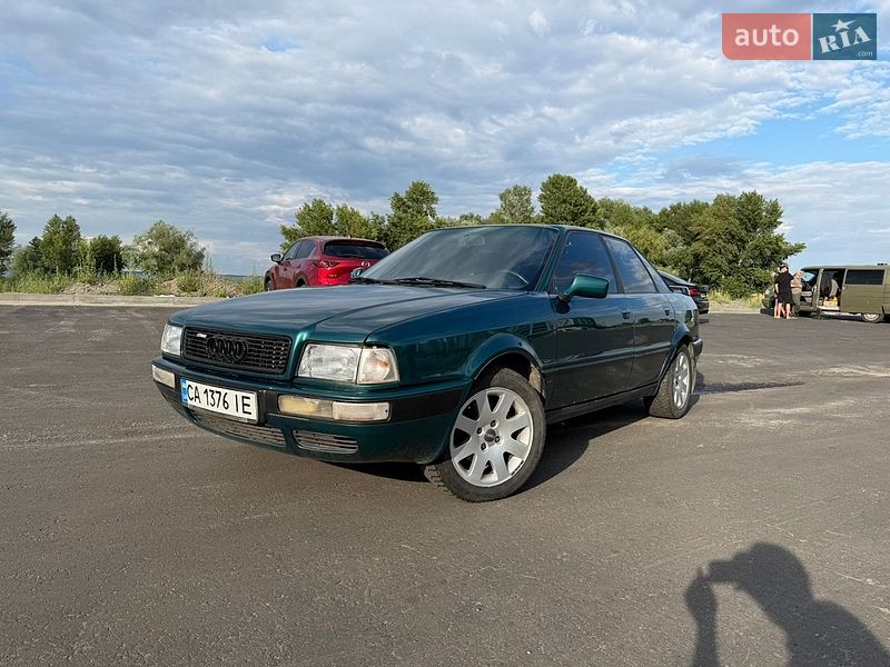 Седан Audi 80 1993 в Черкасах