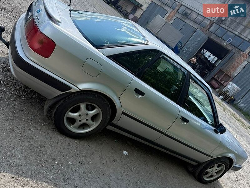 Седан Audi 80 1994 в Хмельницькому фото 4 Седан Audi 80 1994 в Хмельницькому