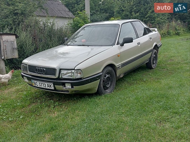 Седан Audi 80 1988 в Рава-Руській