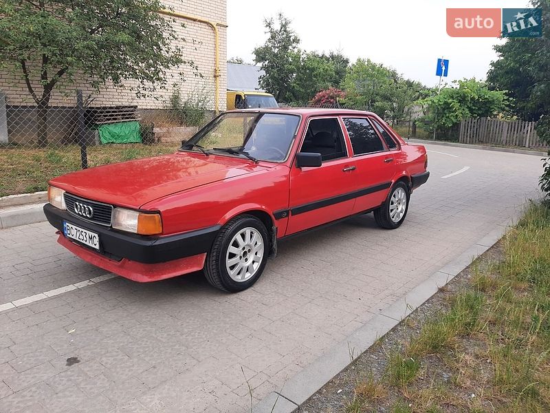 Седан Audi 80 1986 в Львові