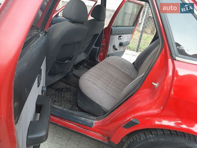 Седан Audi 80 1986 в Львові
