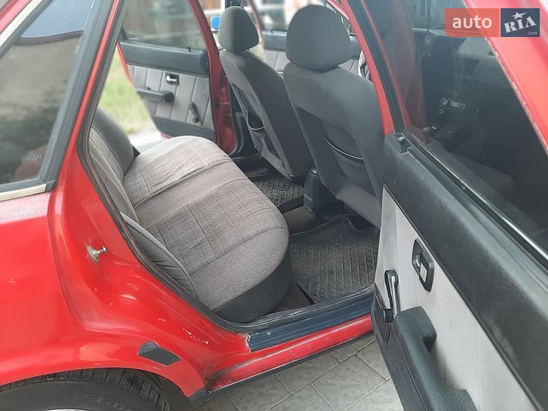 Седан Audi 80 1986 в Львові