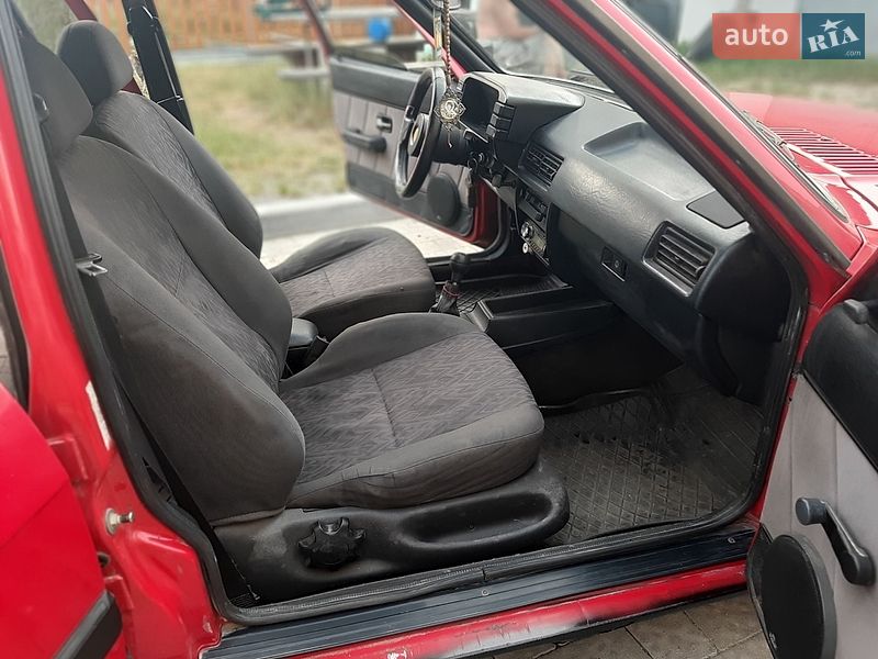 Седан Audi 80 1986 в Львові