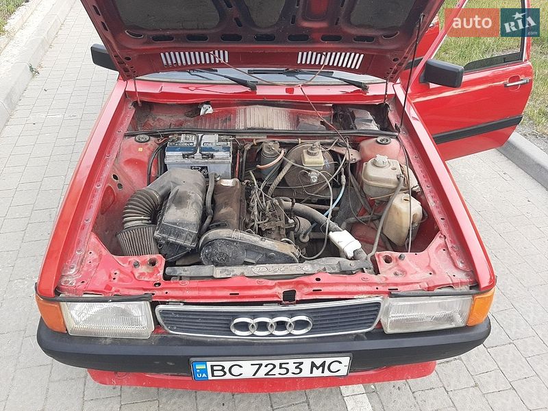 Седан Audi 80 1986 в Львові
