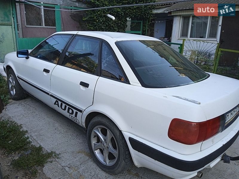 Седан Audi 80 1993 в Одесі
