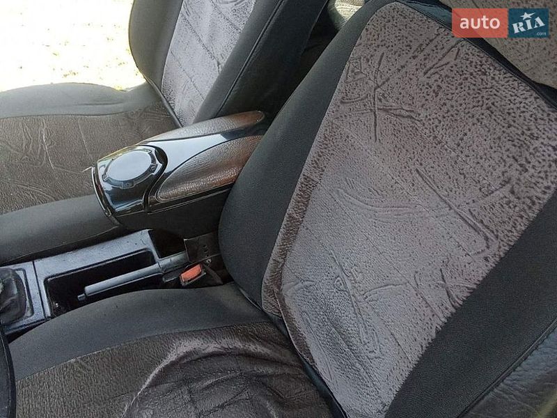 Седан Audi 80 1988 в Вараші фото 4 Седан Audi 80 1988 в Вараші