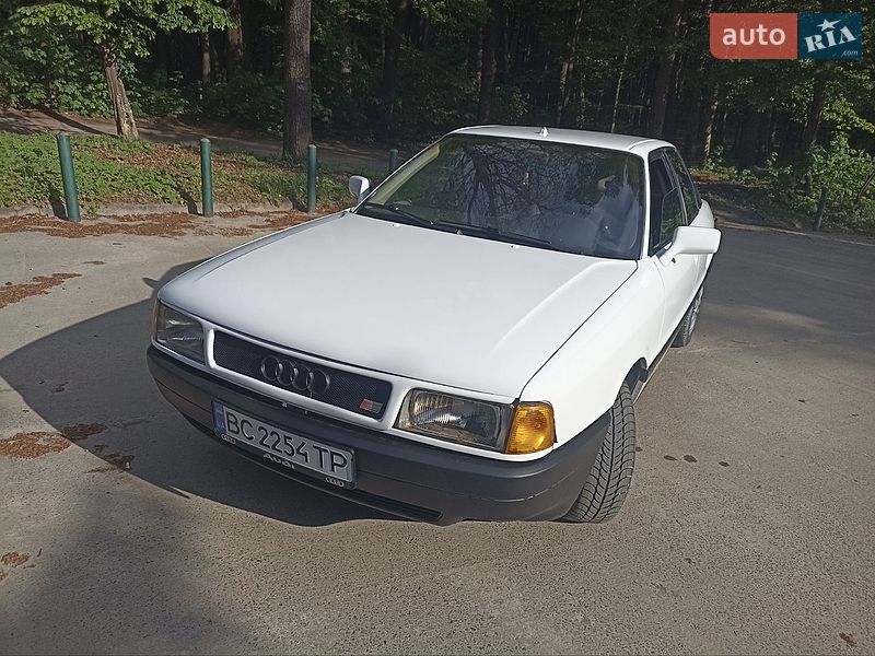 Седан Audi 80 1989 в Львове