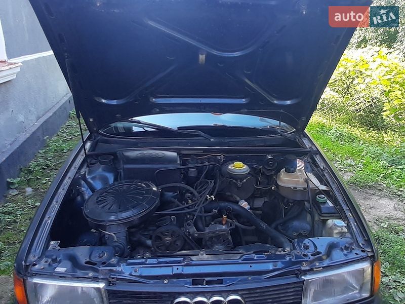 Седан Audi 80 1990 в Луцьку