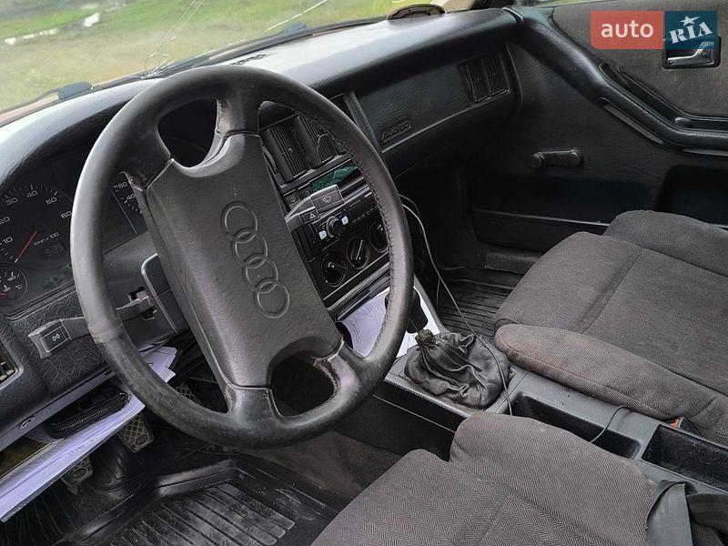 Седан Audi 80 1988 в Лановцах