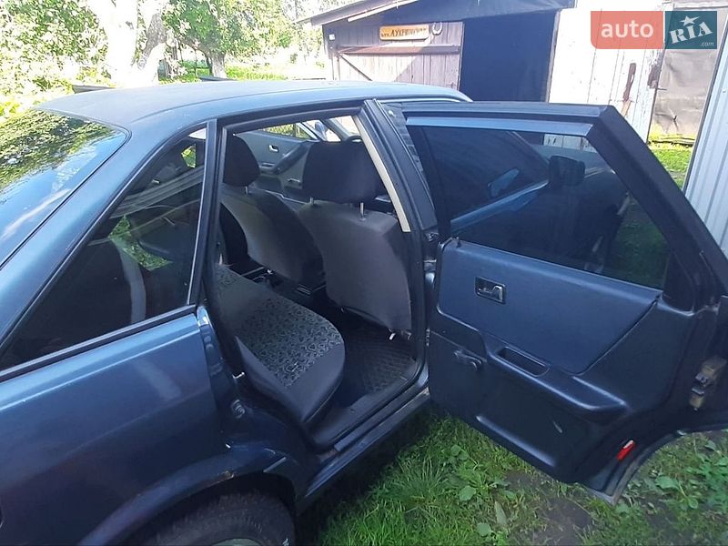 Седан Audi 80 1990 в Луцьку