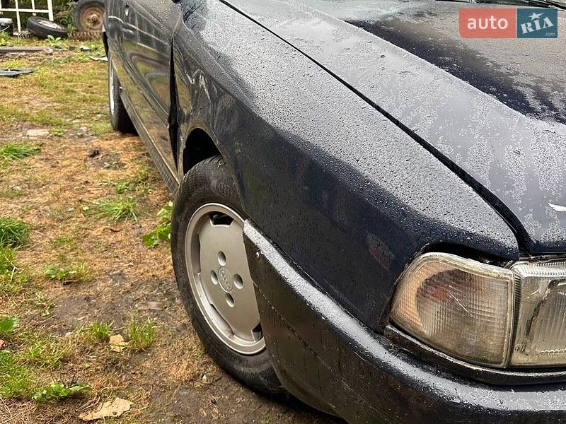 Седан Audi 80 1987 в Ивано-Франковске