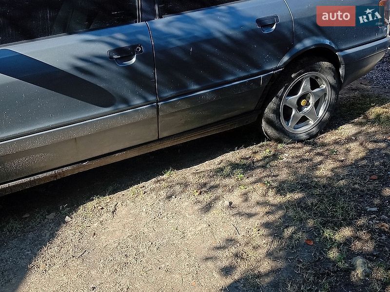 Седан Audi 80 1987 в Шепетовке