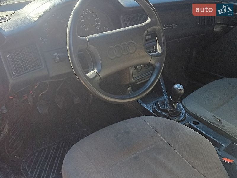 Седан Audi 80 1987 в Шепетовке