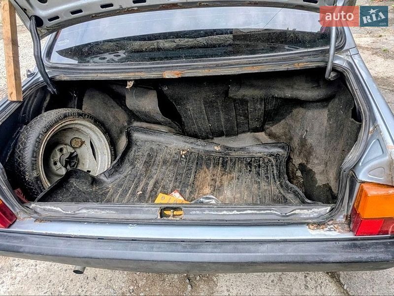 Седан Audi 80 1985 в Одесі