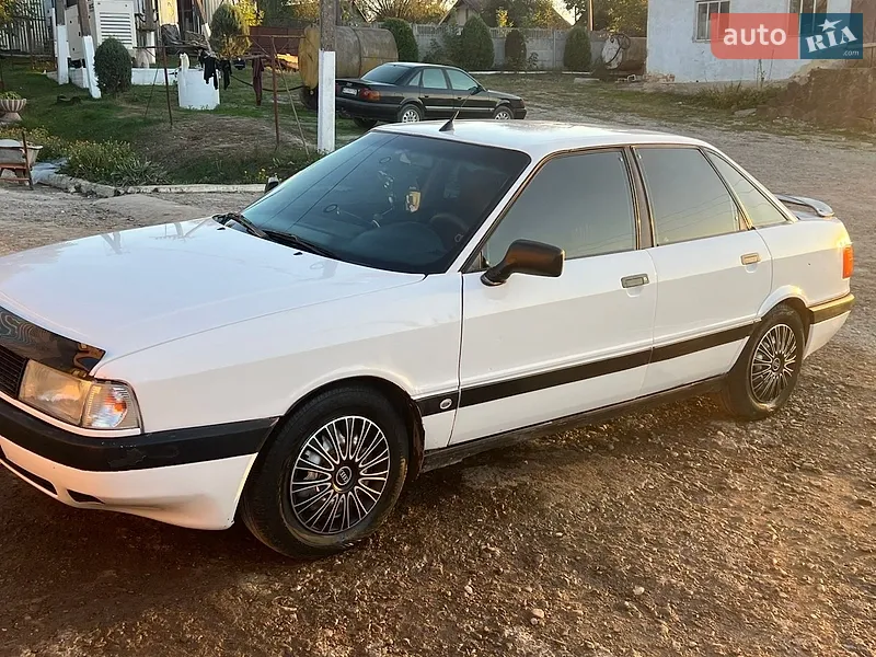 Audi 80