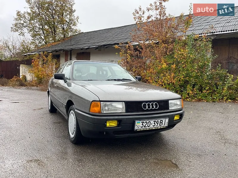 Audi 80