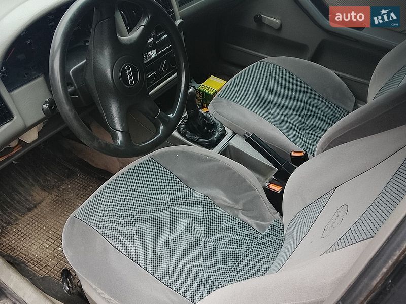 Седан Audi 80 1993 в Умані фото 7 Седан Audi 80 1993 в Умані