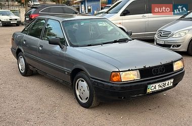 Седан Audi 80 1989 в Черкассах