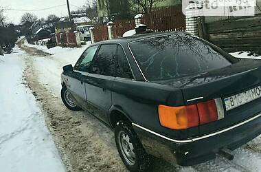 Седан Audi 90 1989 в Надворной