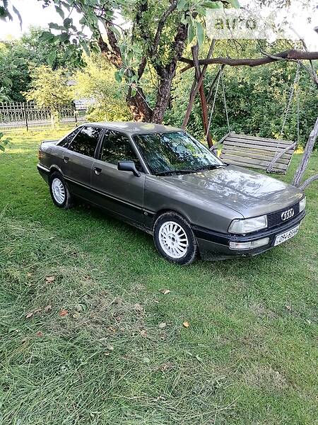 Audi 90