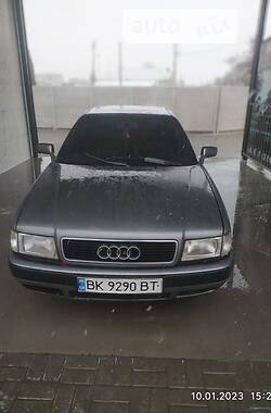 Седан Audi 90 1990 в Ровно