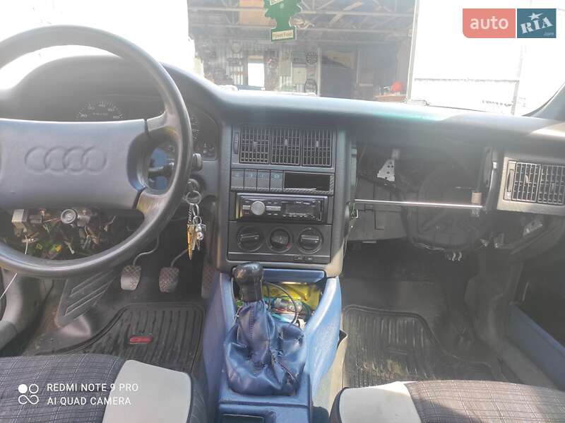 Седан Audi 90 1990 в Василькове