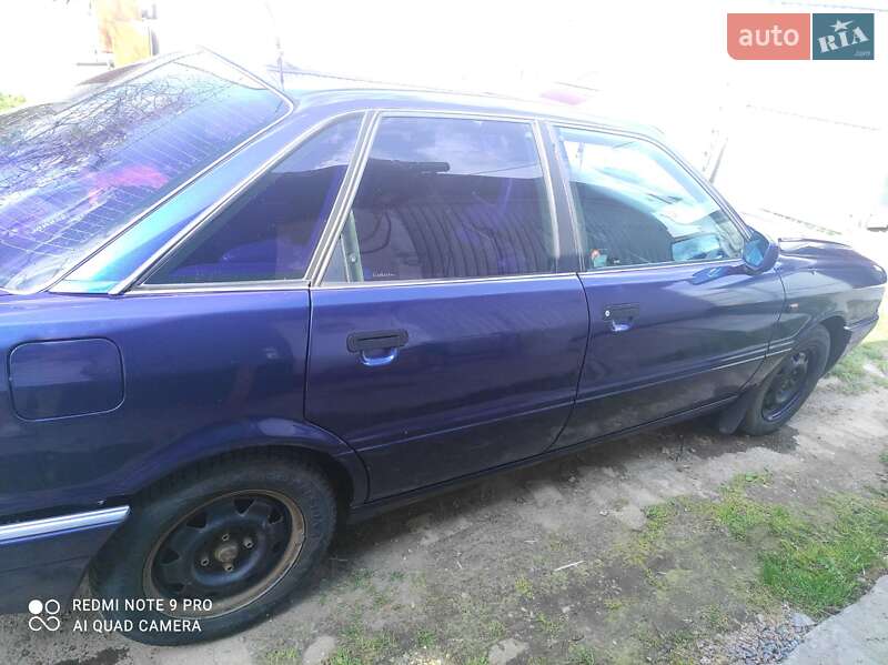 Седан Audi 90 1990 в Василькове