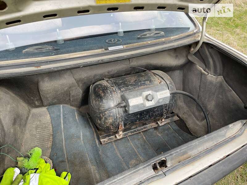 Седан Audi 90 1986 в Копичинці фото 5 Седан Audi 90 1986 в Копичинці