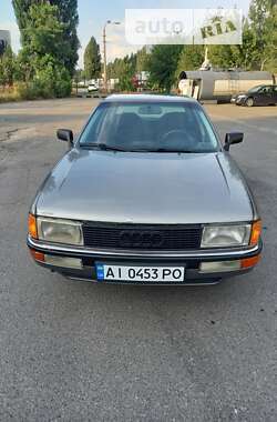 Седан Audi 90 1988 в Киеве