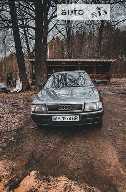 Седан Audi 90 1988 в Коростене