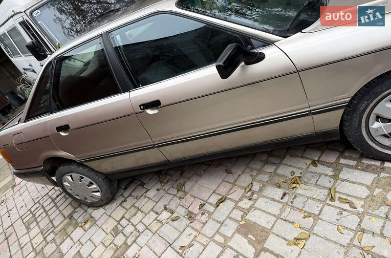 Audi 90 1988 Audi 90 1988