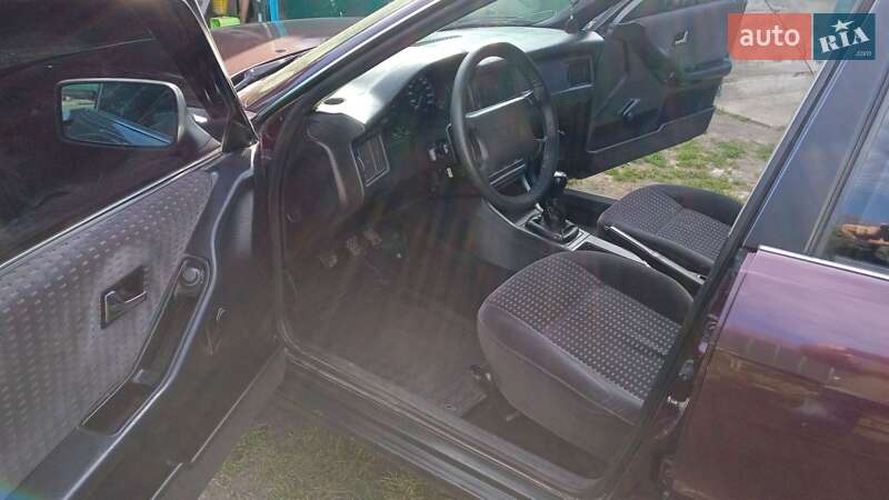 Седан Audi 90 1991 в Кролевце
