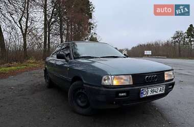 Седан Audi 90 1988 в Корце