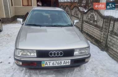 Седан Audi 90 1989 в Косове
