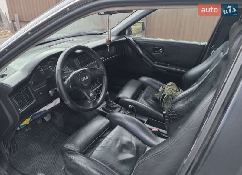 Седан Audi 90 1991 в Обухові
