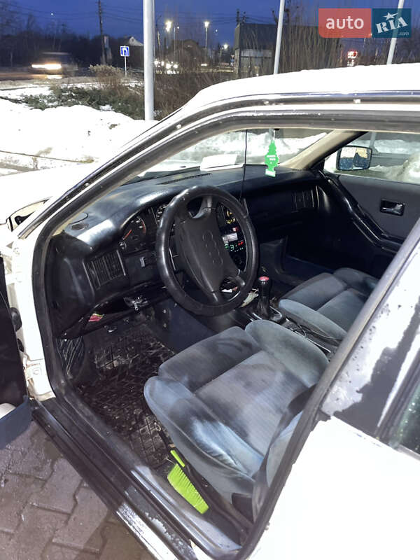 Седан Audi 90 1987 в Жовкві фото 7 Седан Audi 90 1987 в Жовкві