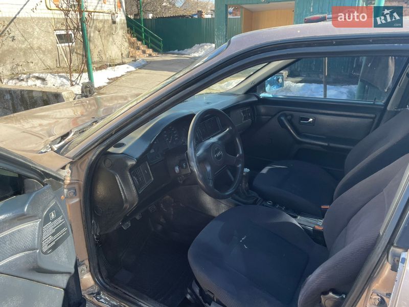 Седан Audi 90 1989 в Житомире