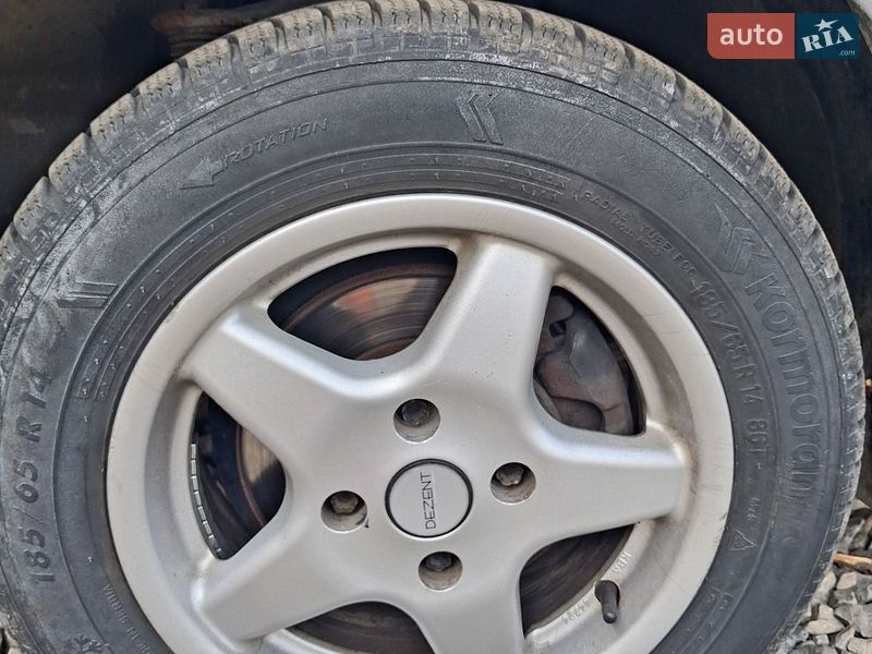 Седан Audi 90 1989 в Калуші