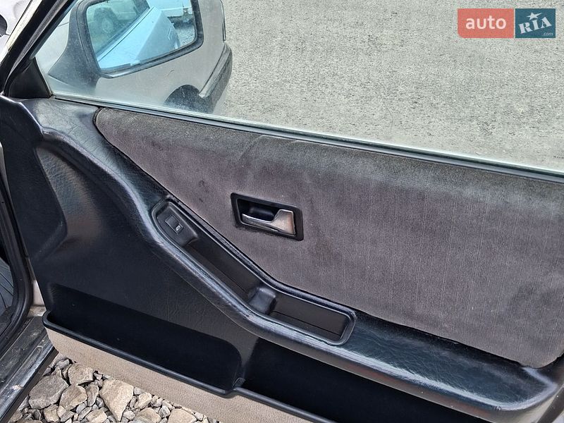 Седан Audi 90 1989 в Калуші