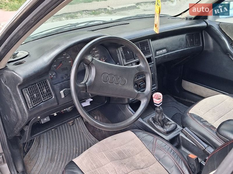 Седан Audi 90 1989 в Калуші