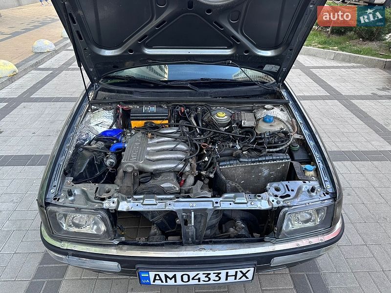 Седан Audi 90 1991 в Києві