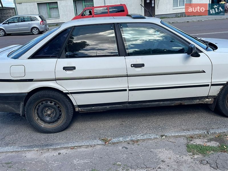 Седан Audi 90 1988 в Хорошеве фото 5 Седан Audi 90 1988 в Хорошеве