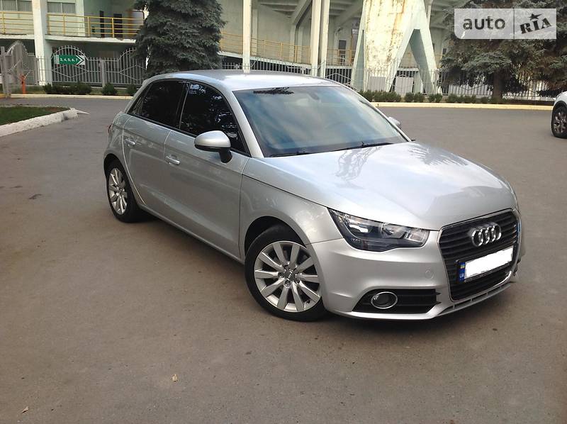 Хэтчбек Audi A1 2012 в Полтаве