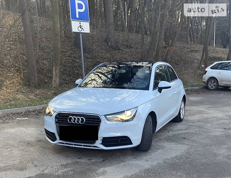 Хэтчбек Audi A1 2010 в Львове